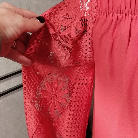 Off the shoulder swing dress with neck piece!! - Picture 2 of 10